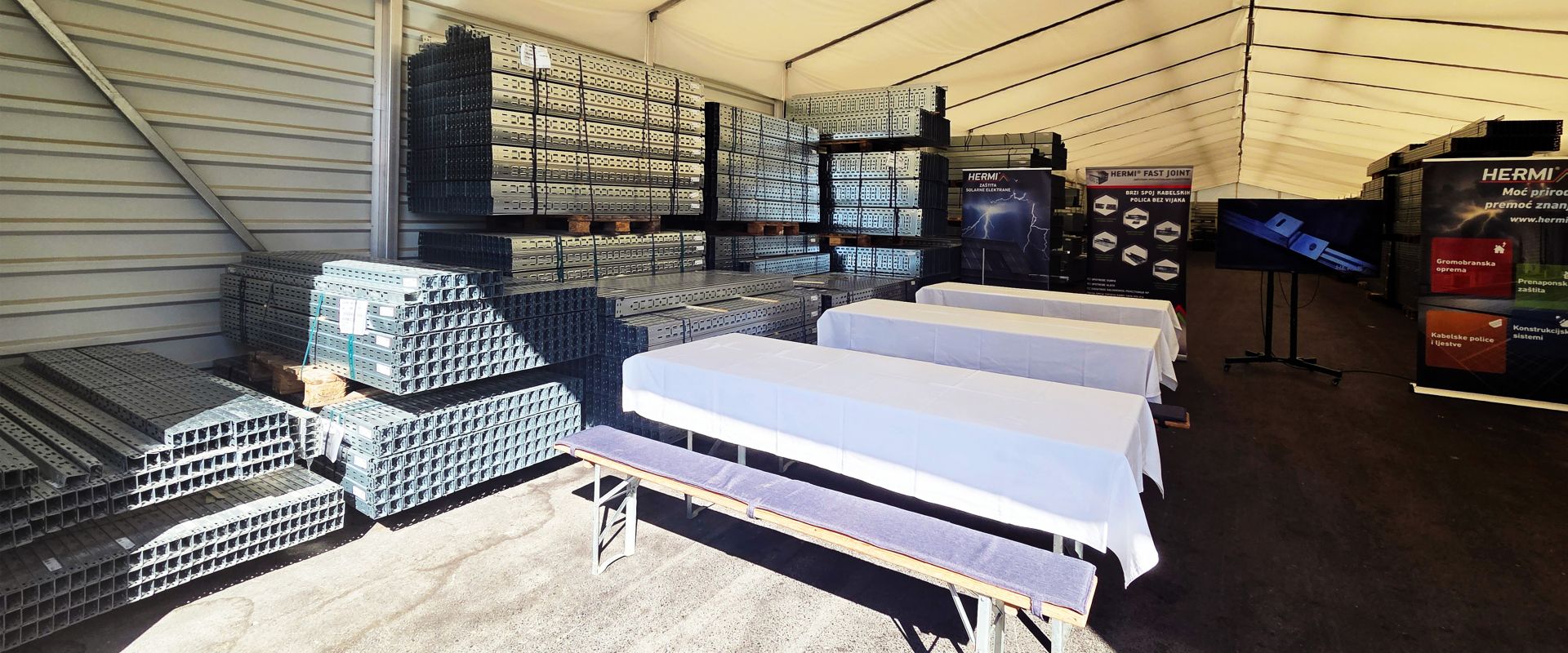 Hermi strengthens personal relationships across international markets